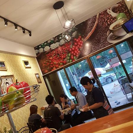 Amaretto Hostel Surat Thani Luaran gambar