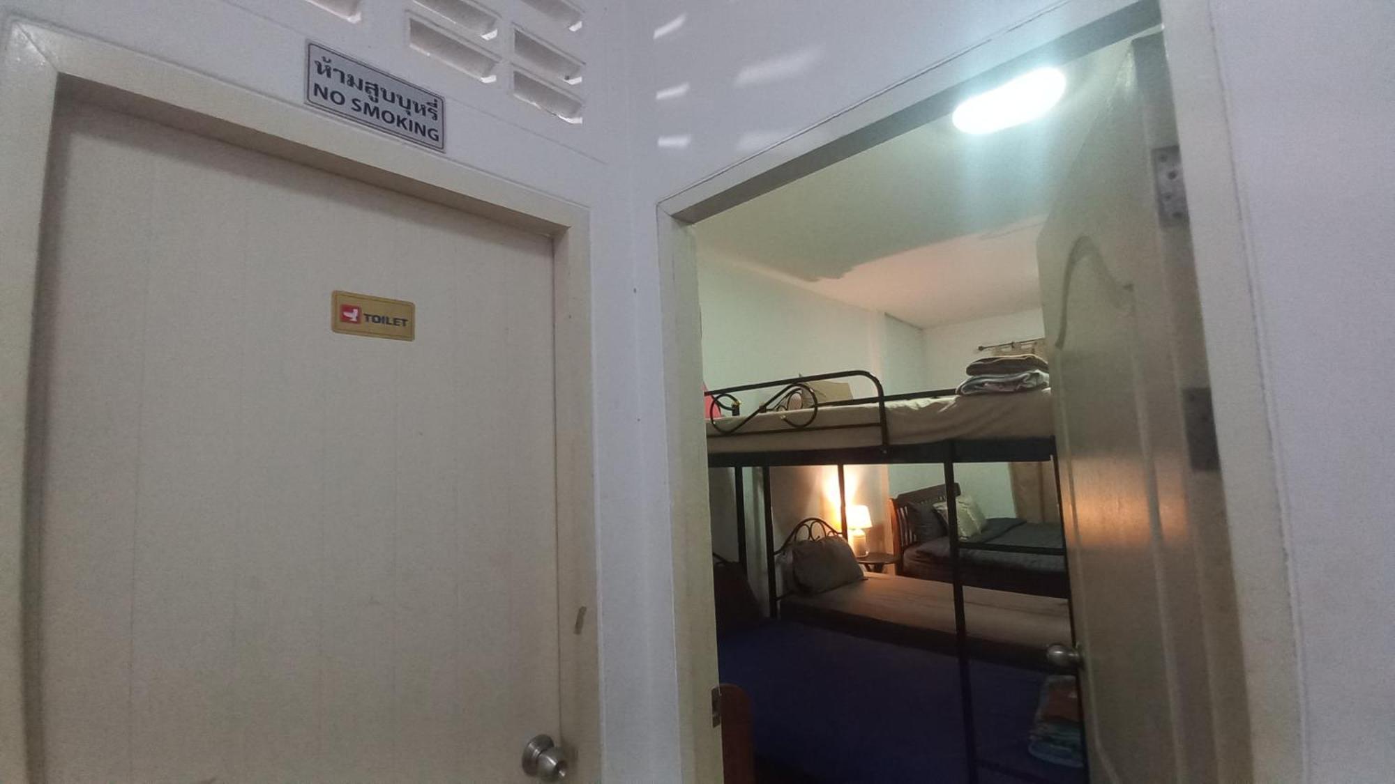 Amaretto Hostel Surat Thani Luaran gambar