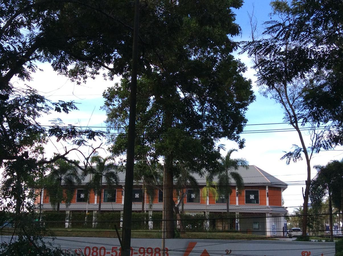 Amaretto Hostel Surat Thani Luaran gambar