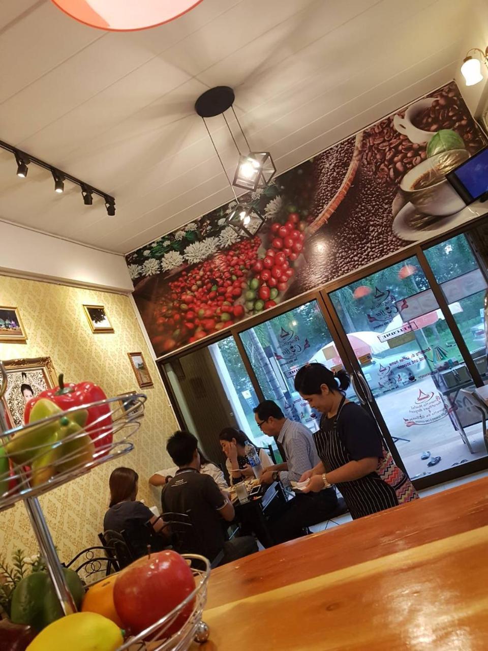 Amaretto Hostel Surat Thani Luaran gambar